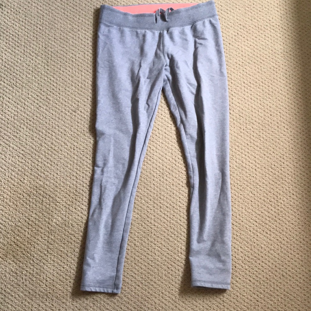 Women’s sweatpants